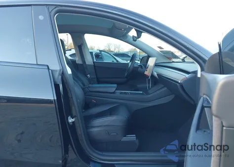 2022 Tesla Model Y Long Range Dual Motor All-Wheel Drive из США, поврежденный, VIN 7SAYGDEE6NF311146